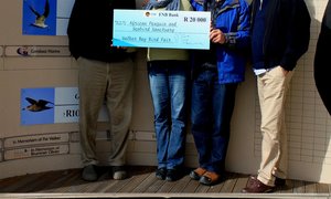 APSS receives donation